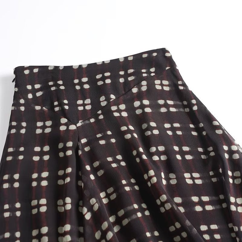 Women's flowing maxi skirt made of chiffon with geometric all-over print and high waist Fashion Glam