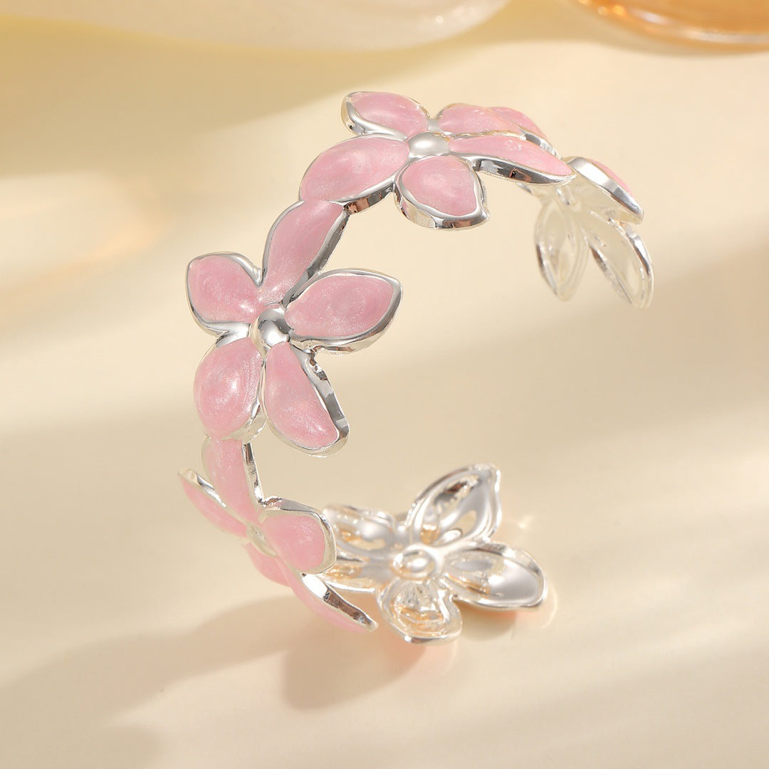 Ladies Open Bangle with Artistic Flower Design Fashion Glam