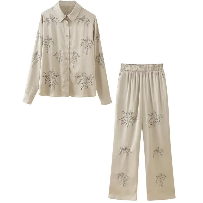 Women's embroidered silk-look blouse with sparkling crystal embellishments and shirt collar Fashion Glam