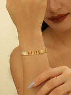 Ladies' bangle with elegant curved design Fashion Glam