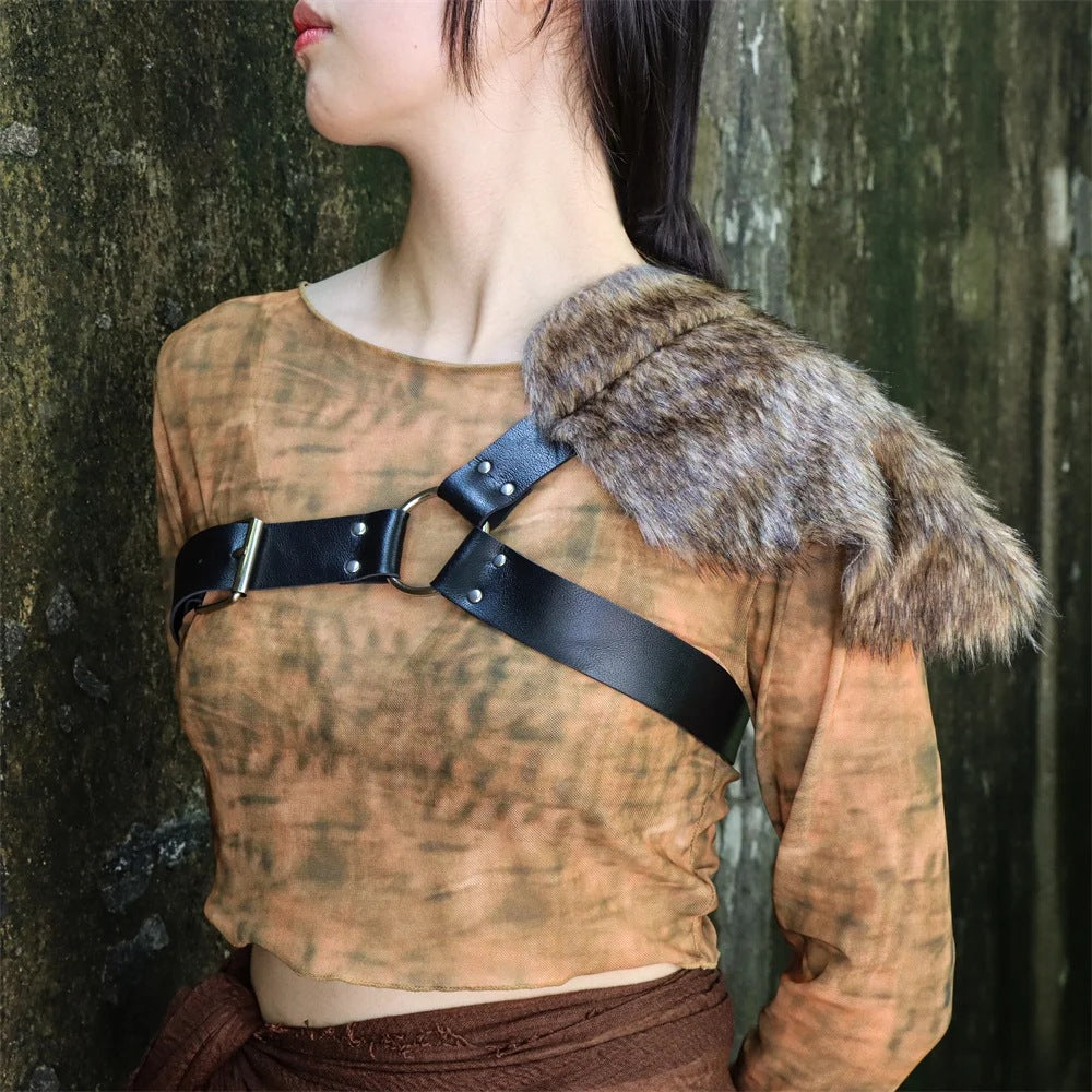 Men's asymmetrical shoulder harness with faux fur shoulder cape and adjustable leather straps Fashion Glam