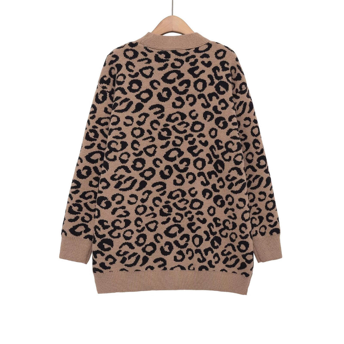 Women's Oversized Knit Cardigan with Leopard Print, V-Neck and Button Placket Fashion Glam