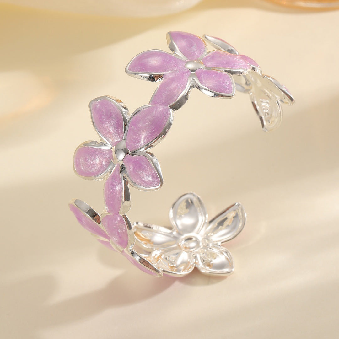 Ladies Open Bangle with Artistic Flower Design Fashion Glam