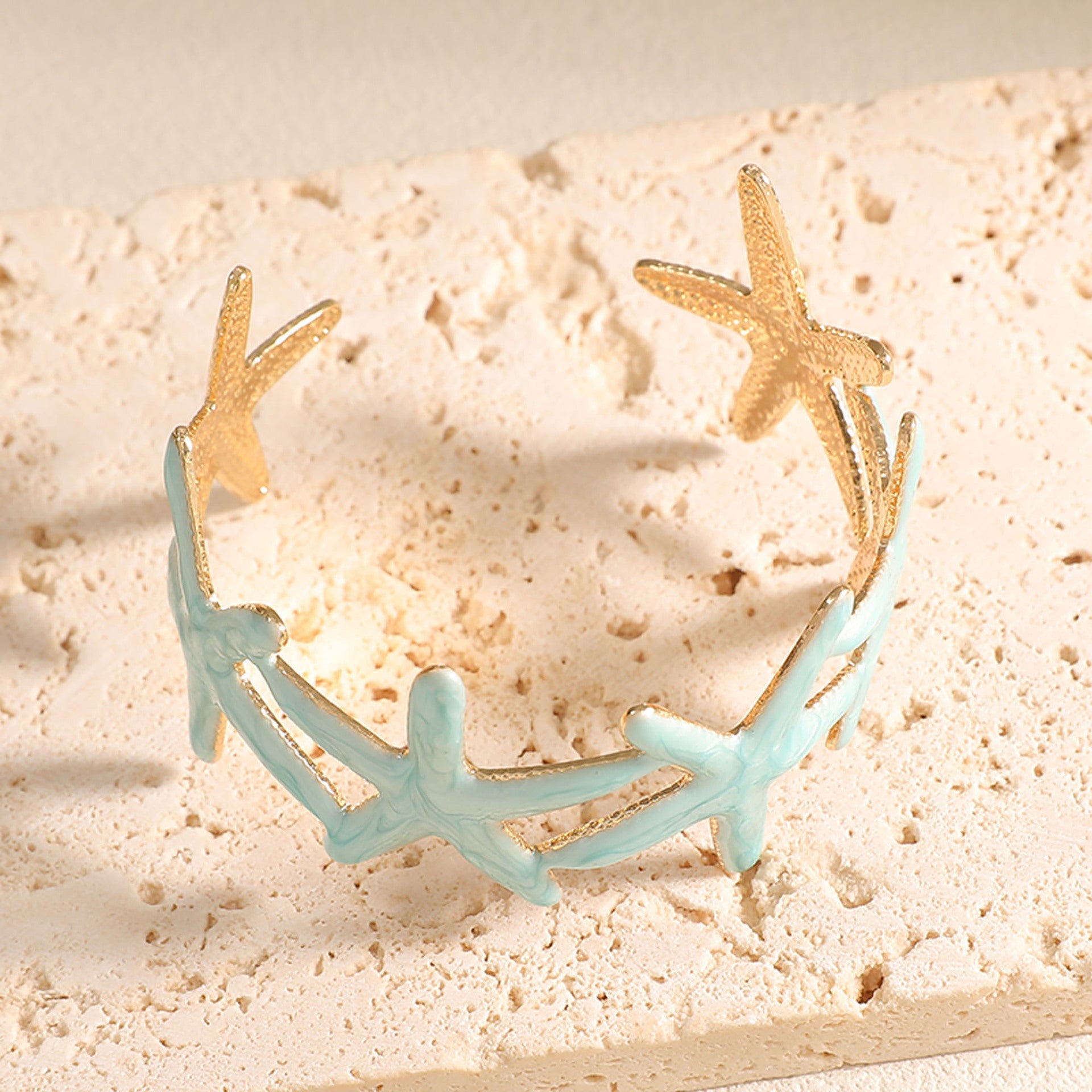Ladies bracelet with intricate starfish design Fashion Glam