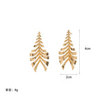 Women Hanging Earrings in Elegant Leaf Design Fashion Glam