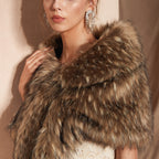 Women’s faux fur shoulder wrap with heart-shaped flap and soft lining Fashion Glam