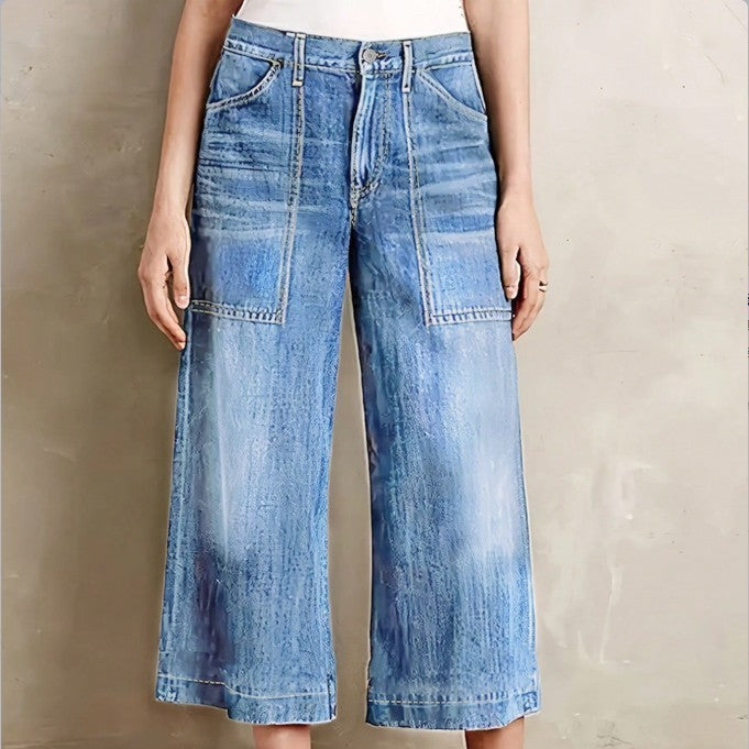 Ladies light vintage-inspired culotte jeans with visible seam panels and patch front pockets Fashion Glam