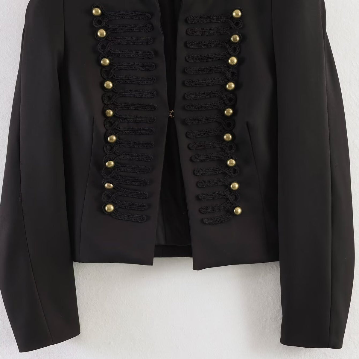 Women's short blazer in parade and military look with decorative cord applications and decorative buttons Fashion Glam