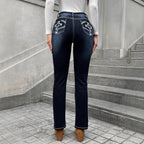 Women High-waisted slim fit Straight Jeans with contrast seams and slight flare Fashion Glam