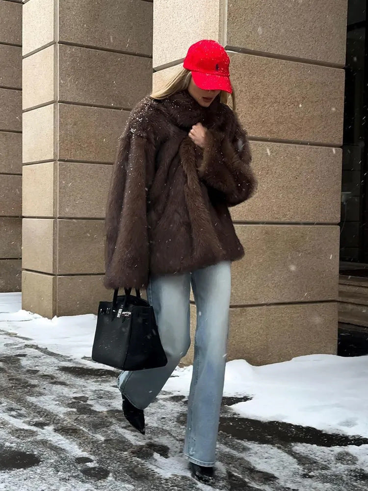Women's Short Cut Faux Fur Coat with Boxy Silhouette and Stand Collar Fashion Glam
