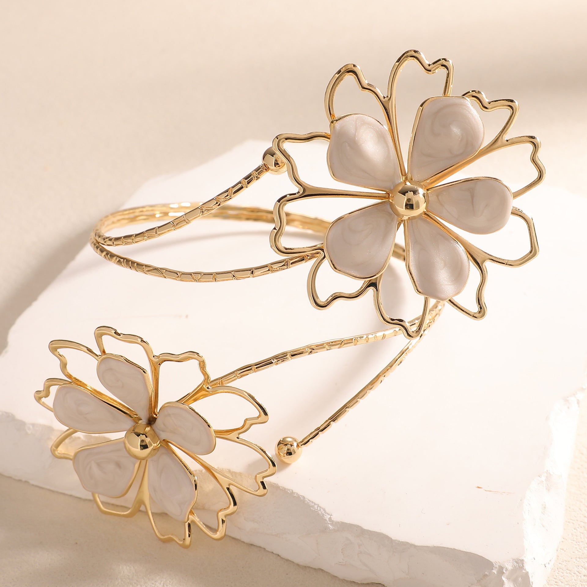 Ladies bracelet with artistic flower design Fashion Glam