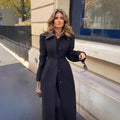 Ladies Tailored Long Coat with Contrasting Shirt Collar and Figure-Shaping Cut Fashion Glam