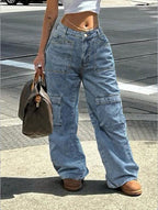 Women's cargo jeans in a wide baggy cut with a high waist and utility pockets Fashion Glam
