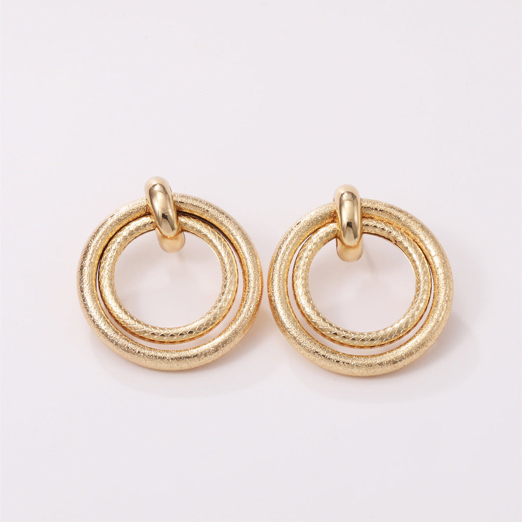 Women's Hanging Earrings with Elegant, Curved Ring Design Fashion Glam