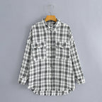 Women's Checked Boucle Shirt Jacket in Oversized Shacket Style with Chest Pockets Fashion Glam