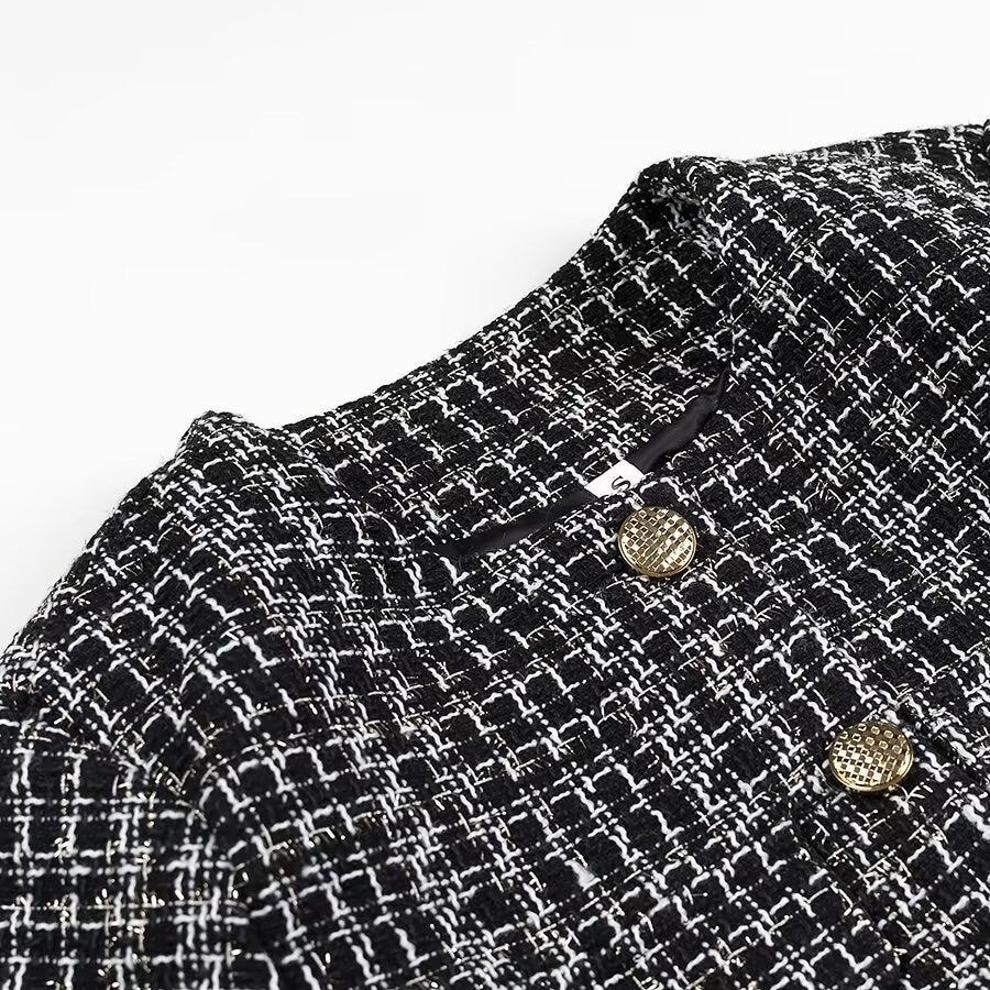 Women's Short Bouclé Tweed Jacket with Round Neckline and Decorative Buttons Fashion Glam