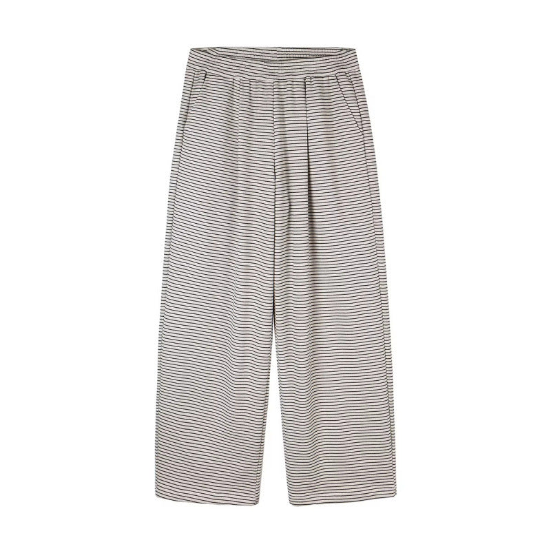 Women's culotte pants with wide leg, high waistband, and fine stripe pattern Fashion Glam