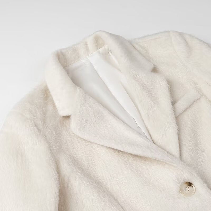 Ladies Longline Textured Blazer with Lapel Collar and Flap Pockets Fashion Glam