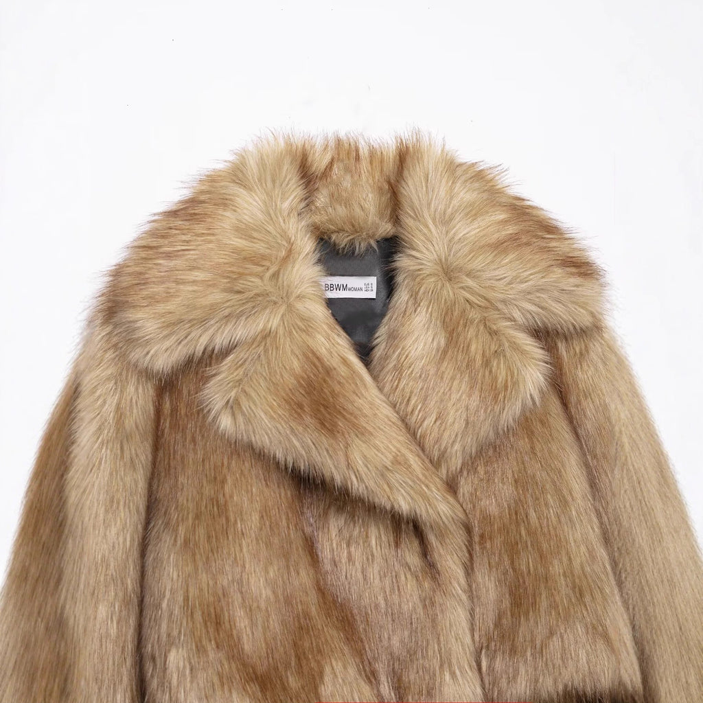 Women's Short Fitted Faux Fur Blouson with Wide Shawl Collar Fashion Glam