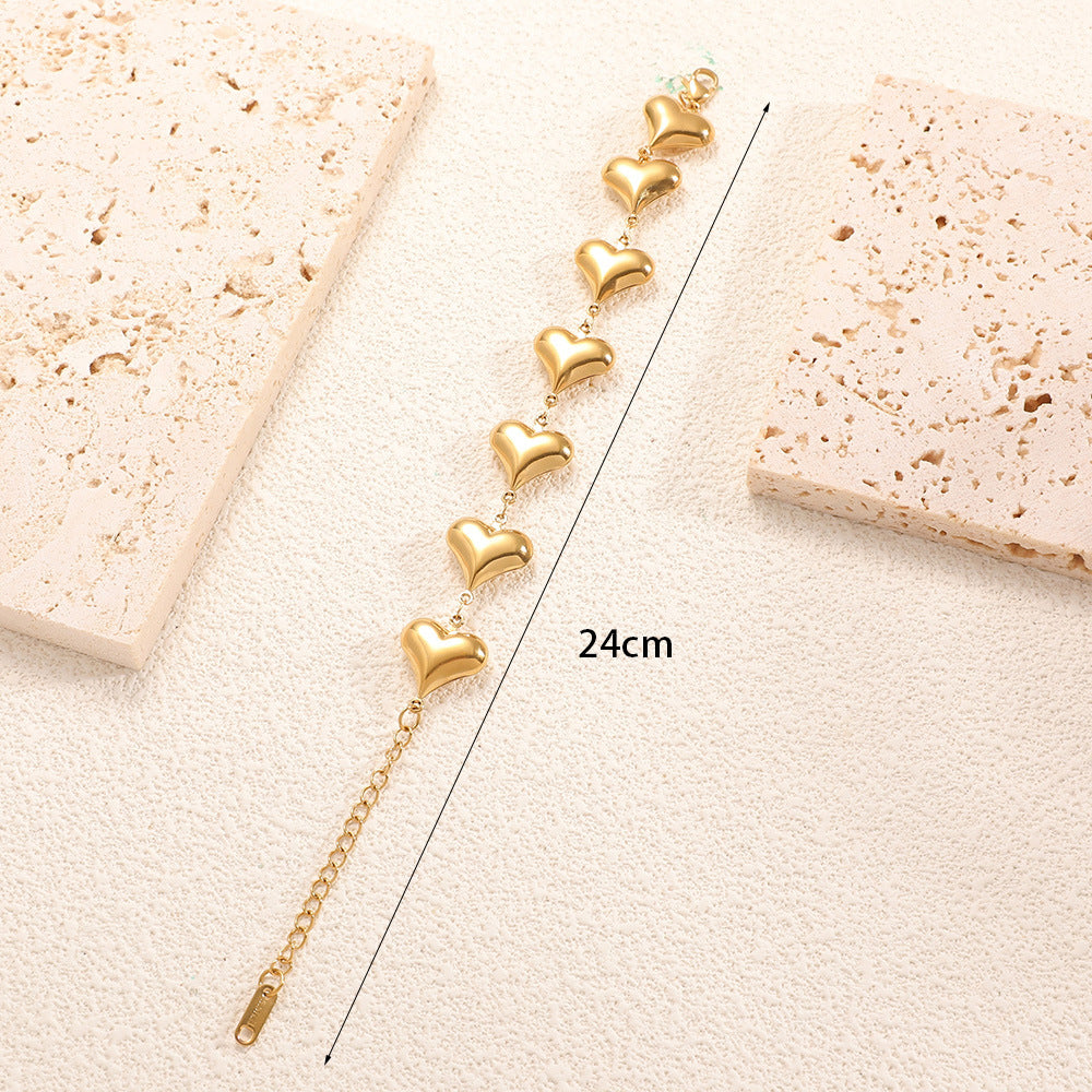 Ladies' bracelet with elegant heart design and fine link chain Fashion Glam