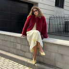 Women's short jacket made of luxurious faux fur with shaggy look and boxy silhouette Fashion Glam
