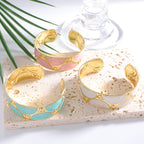Women's cuff bracelet with artistic design Fashion Glam