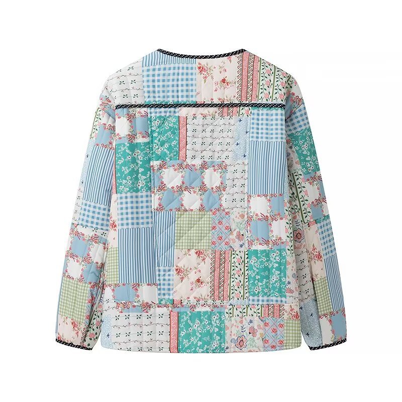 Women's Quilted Patchwork Jacket in Cottage Style with Round Neckline and Contrasting Piping Fashion Glam