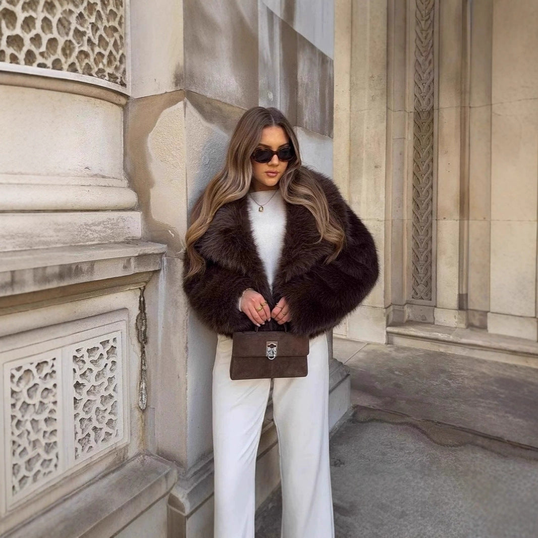 Women short jacket made of vegan high-pile faux fur with generous shawl collar Fashion Glam