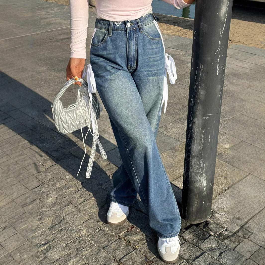 Ladies Wide High-Waist Denim Jeans with Decorative Side Stripes and Straight Leg Fashion Glam