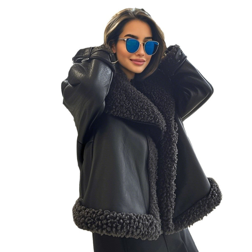 Ladies Oversize Bomber Jacket made of faux leather with voluminous teddy lining and adjustable collar Fashion Glam