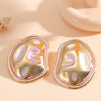 Ladies Hanging Earrings in a modern, organic design Fashion Glam