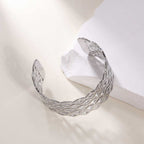 Women's Open Bangle with Elegant Wave Design Fashion Glam