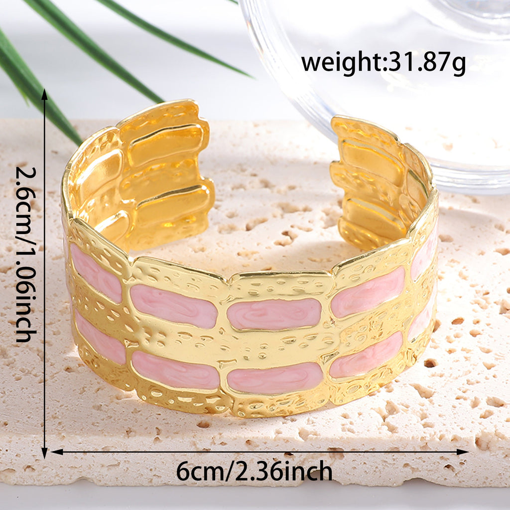 Women's Elegant and Stylish Arm Cuff Fashion Glam