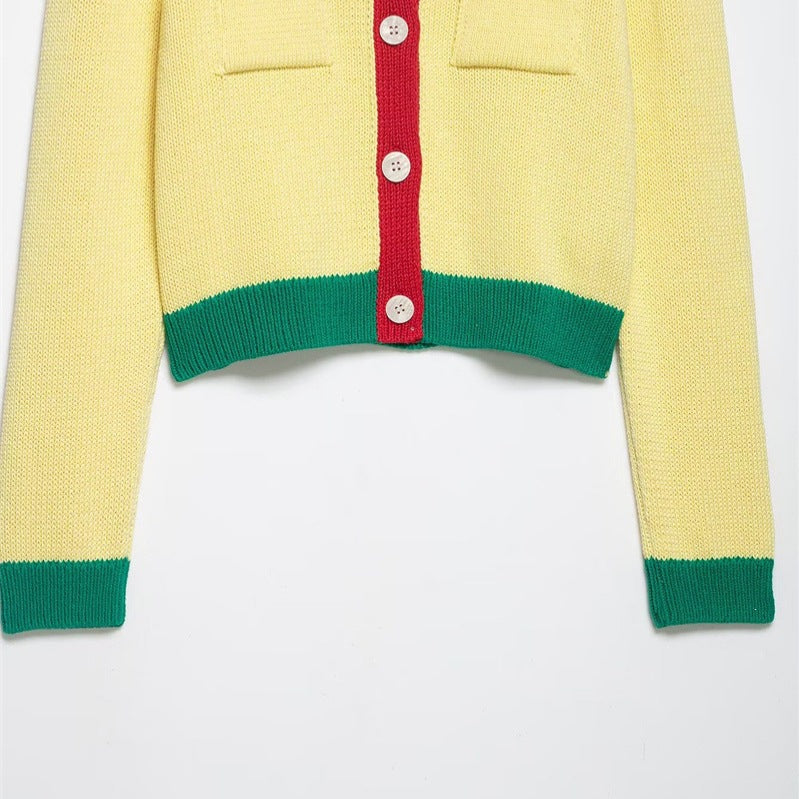 Women Short Chunky Knit Cardigan with Contrast Trims and Decorative Flap Pockets Fashion Glam