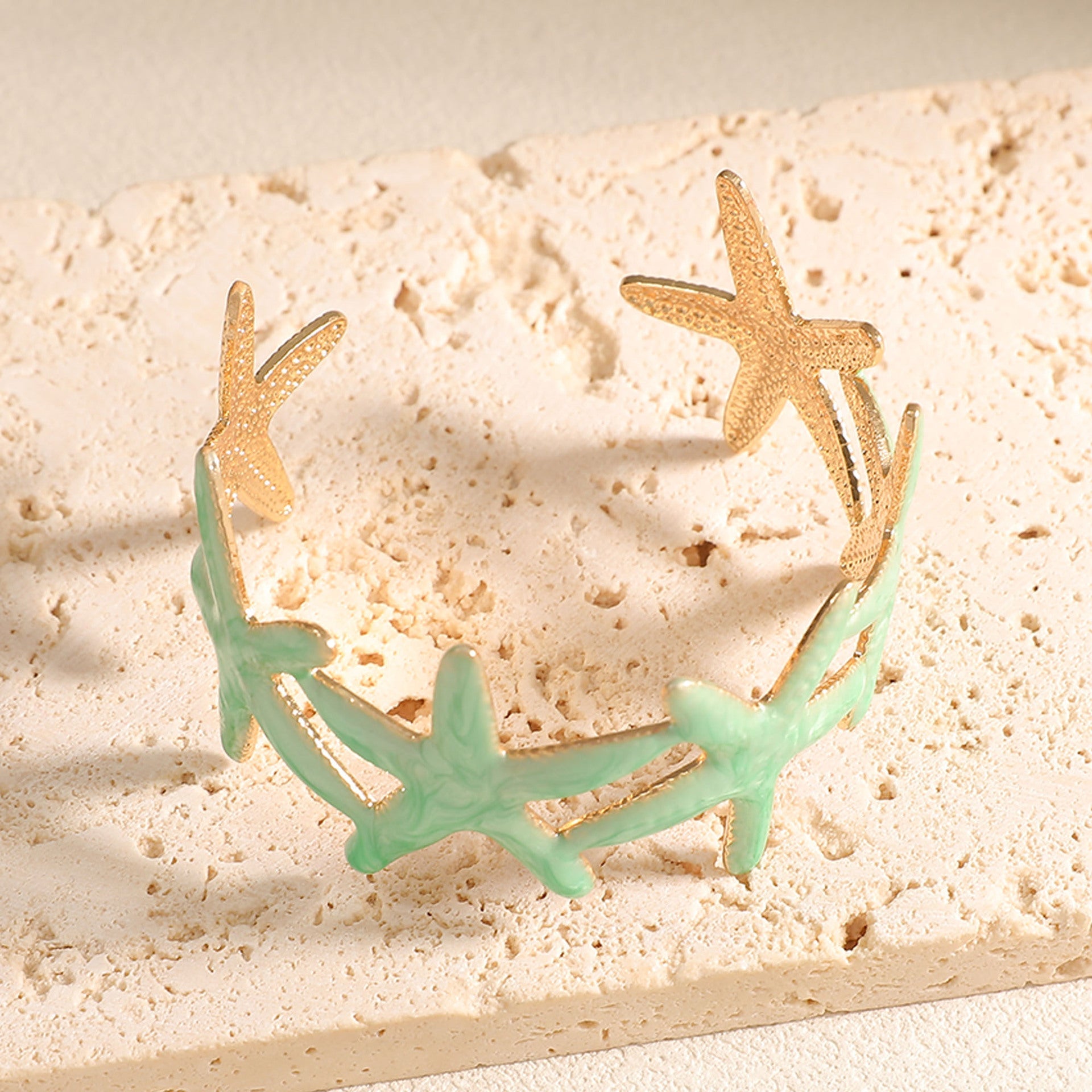 Ladies bracelet with intricate starfish design Fashion Glam