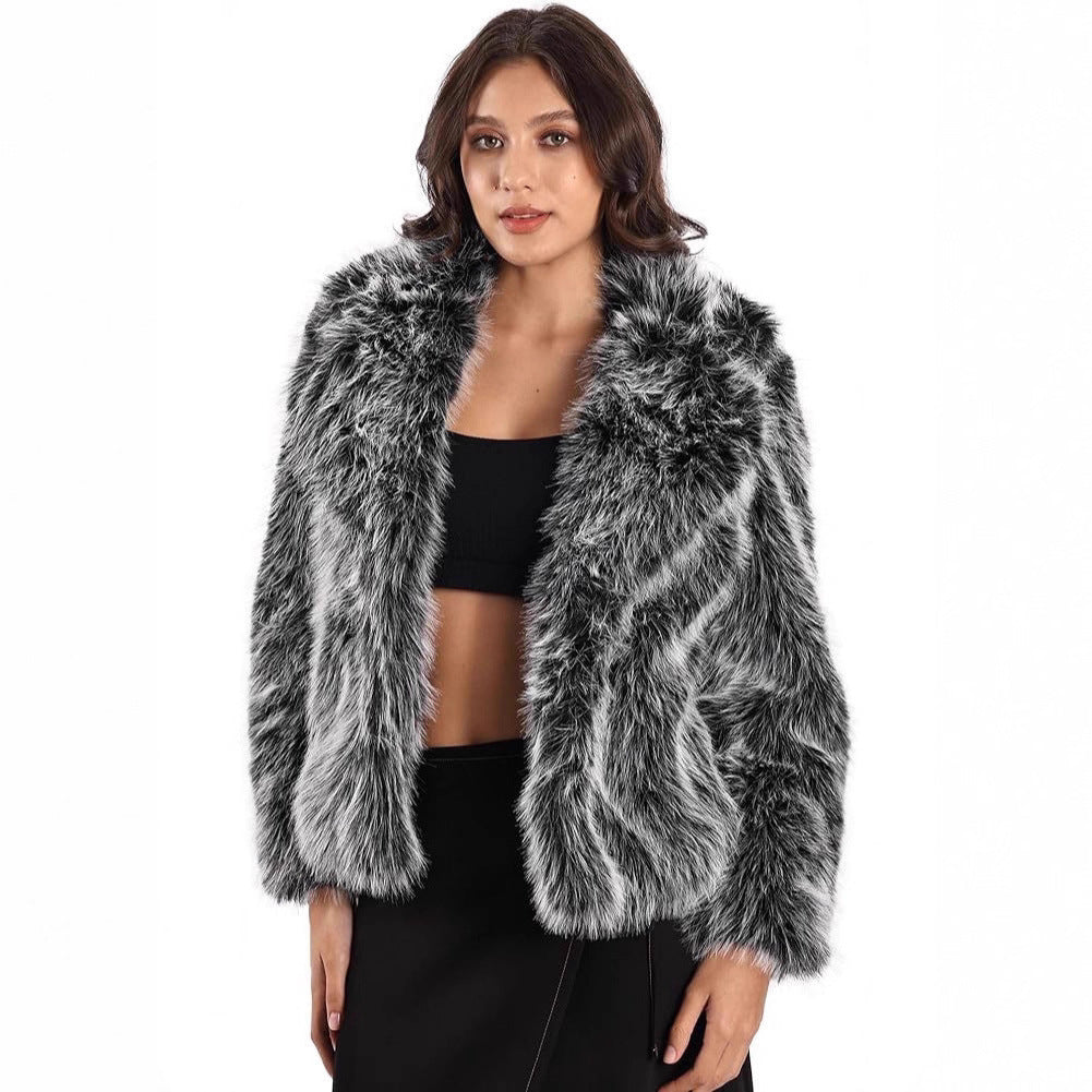Ladies short jacket made of dense artificial fur with generous shawl collar Fashion Glam