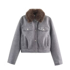 Ladies short wool jacket with voluminous fur collar, snap-button front and patch chest pockets Fashion Glam