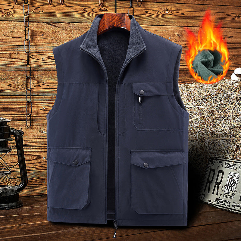 Men's functional vest in urban utility style with organizer pockets and stand-up collar Fashion Glam