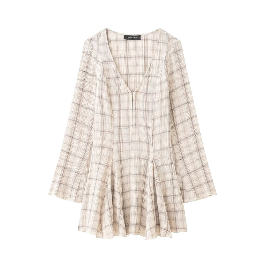 Women's Lightweight V-Neck Midi Dress with Check Pattern, Tailored Godet Skirt and Crinkle Structure Fashion Glam