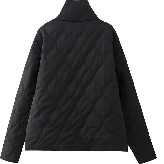 Women’s quilted jacket with stand-up collar and contrasting ruffled pockets Fashion Glam