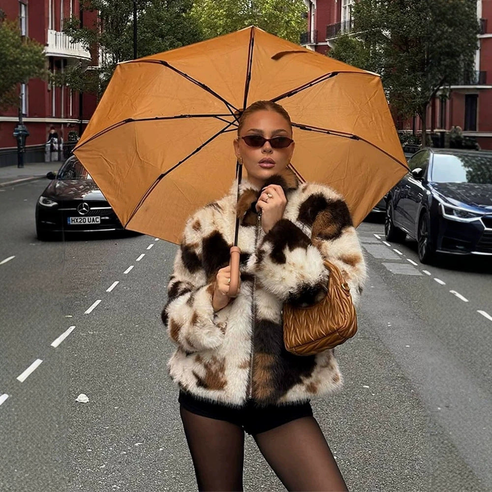 Women's Short Patchwork Faux Fur Jacket with Zipper and Boxy Silhouette Fashion Glam