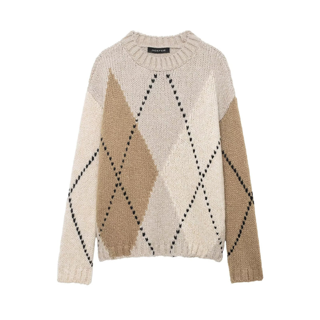 Women Chunky Knit Argyle Sweater with Oversized Cut and Ribbed Collar Fashion Glam