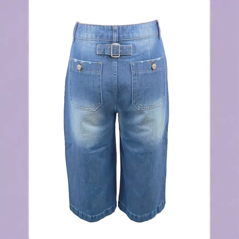 Ladies light vintage-inspired culotte jeans with visible seam panels and patch front pockets Fashion Glam