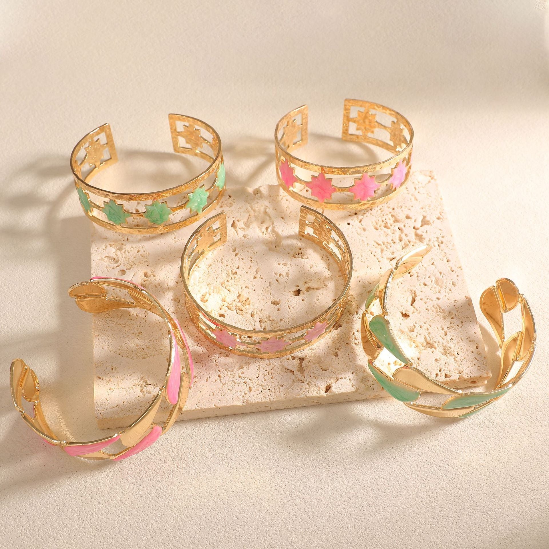 Women's Open Bangle with Elegant Leaf Design Fashion Glam