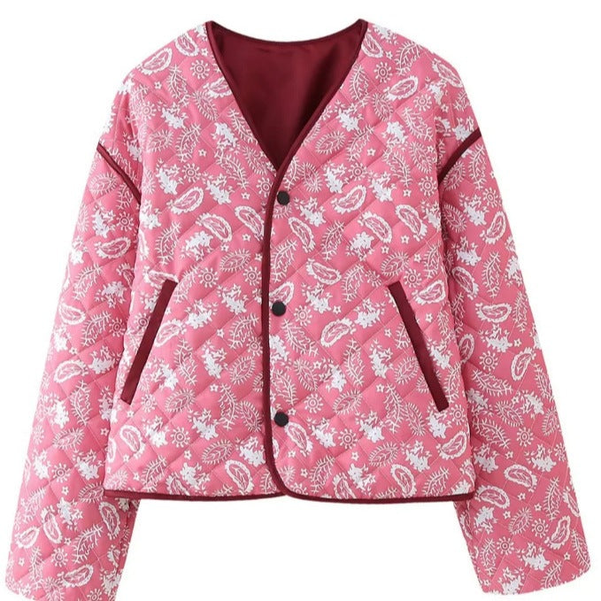 Women's quilted short jacket with V-neck, paisley pattern and contrasting piping Fashion Glam