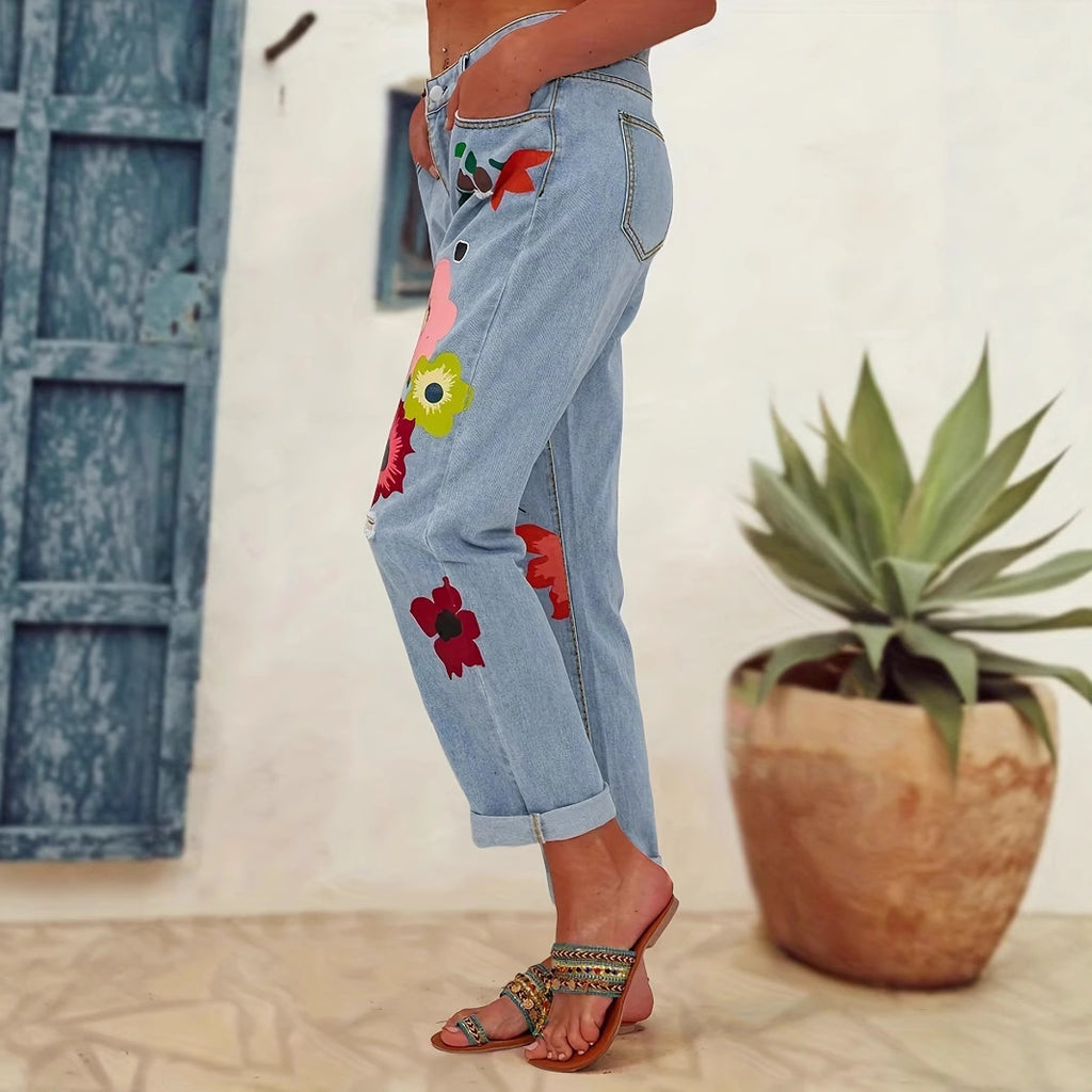 Ladies straight-cut jeans with colorful floral appliqués and light destruction details Fashion Glam