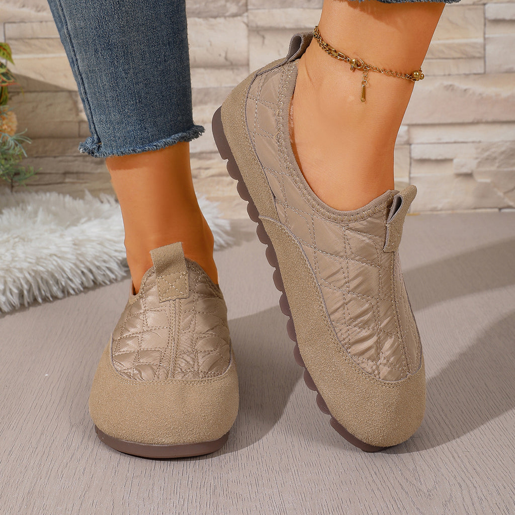 Women's Padded Quilted Slip-On Leisure Shoes with Non-Slip Profiling Sole Fashion Glam