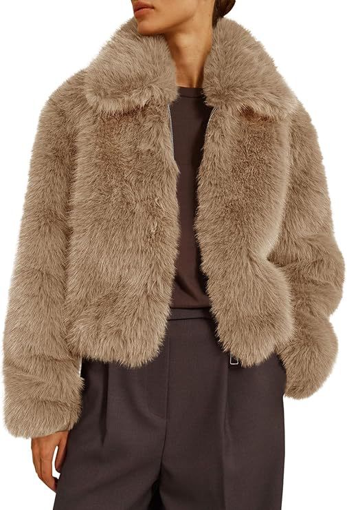 Women Short Boxy Faux Fur Pilot Jacket with Dense High Pile and Wide Lapel Fashion Glam