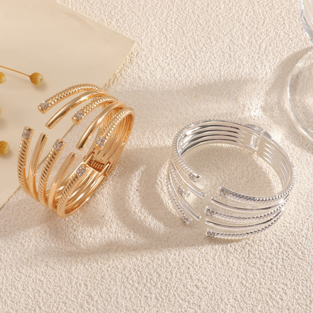 Women's Open Bangle with Modern, Layered Design Fashion Glam