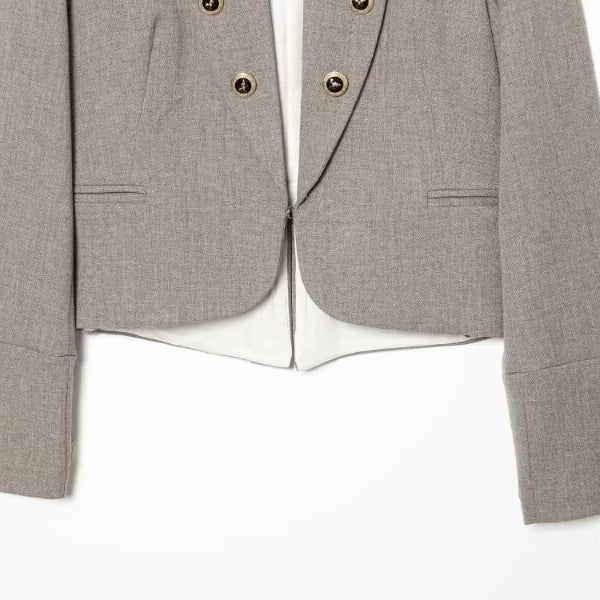 Ladies short blazer in military style with stand-up collar, double-breasted decorative button placket and tailored silhouette Fashion Glam
